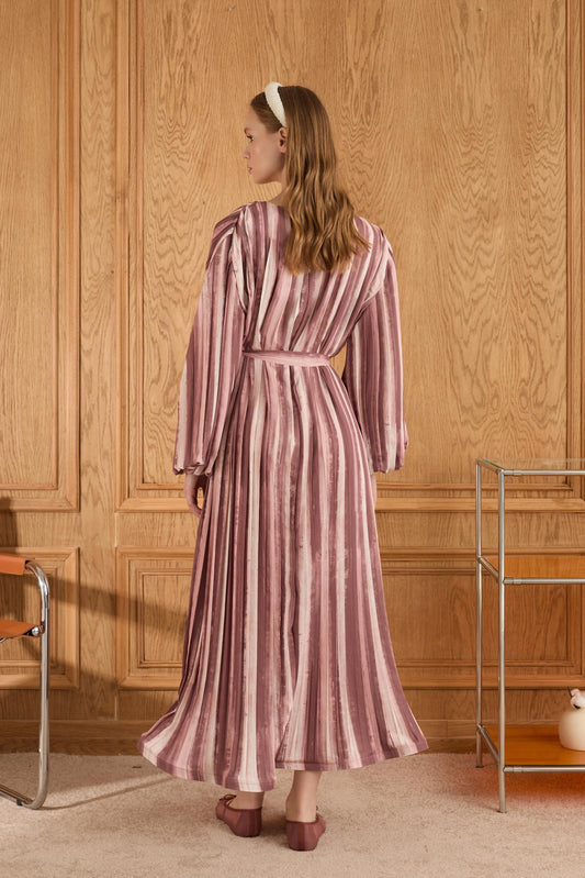 Robe longue plissée