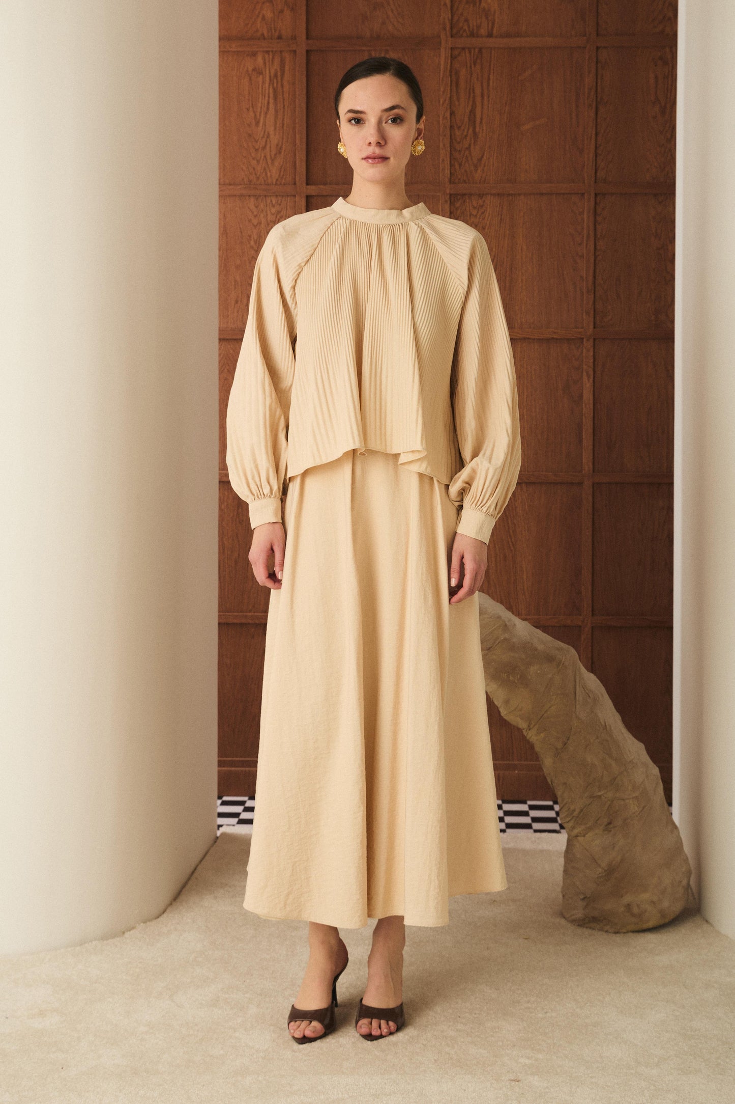 Ensemble modeste intemporel